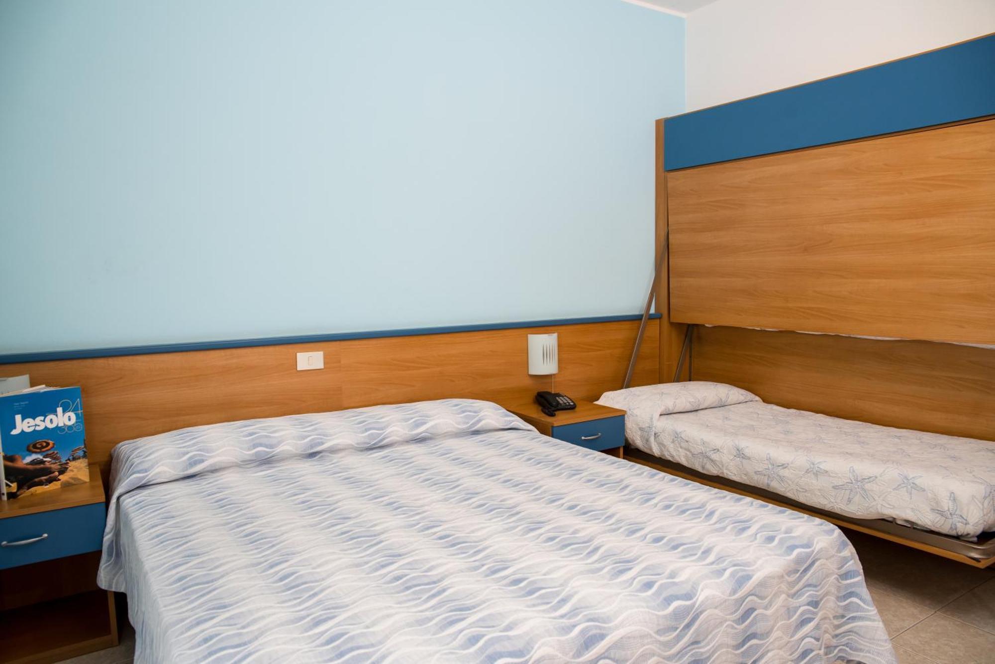 Albergo Ridente Lido di Jesolo Bagian luar foto